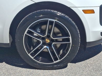 2020 Porsche Macan Base