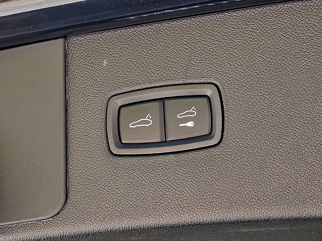 2021 Porsche Cayenne E-Hybrid Base