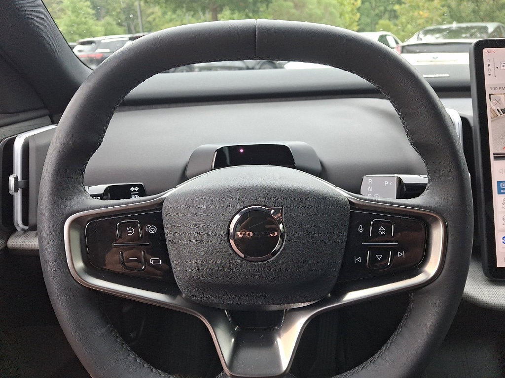 2026 Volvo EX30 Twin Motor Cross Country Ultra