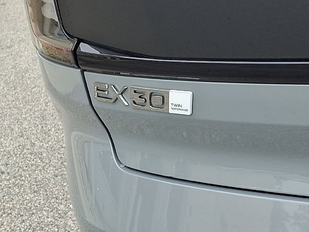 2026 Volvo EX30 Twin Motor Cross Country Ultra