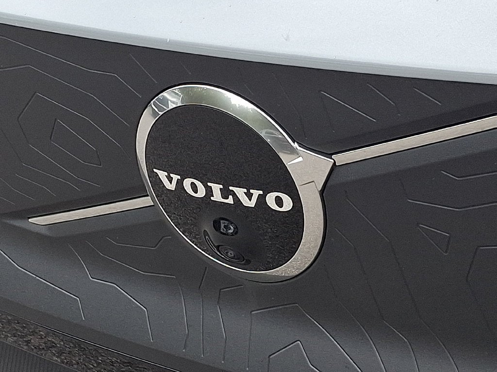 2026 Volvo EX30 Twin Motor Cross Country Ultra