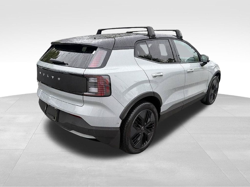 2026 Volvo EX30 Twin Motor Cross Country Ultra