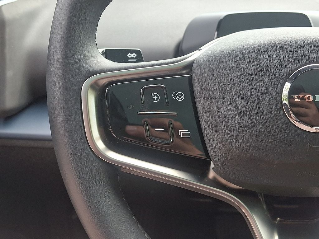 2025 Volvo EX30 Twin Motor Performance Ultra