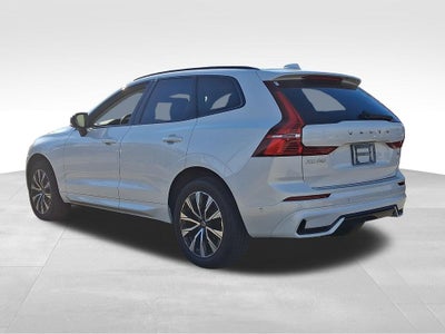 2024 Volvo XC60 B5 Plus Dark Theme