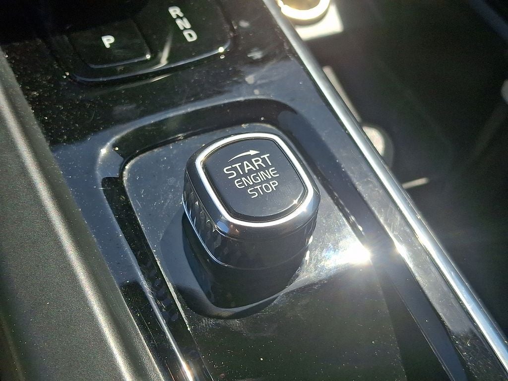 2025 Volvo V60 Cross Country B5 Plus