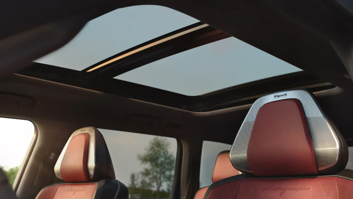 Panoramic sunroof inside the 2026 INFINITI QX80